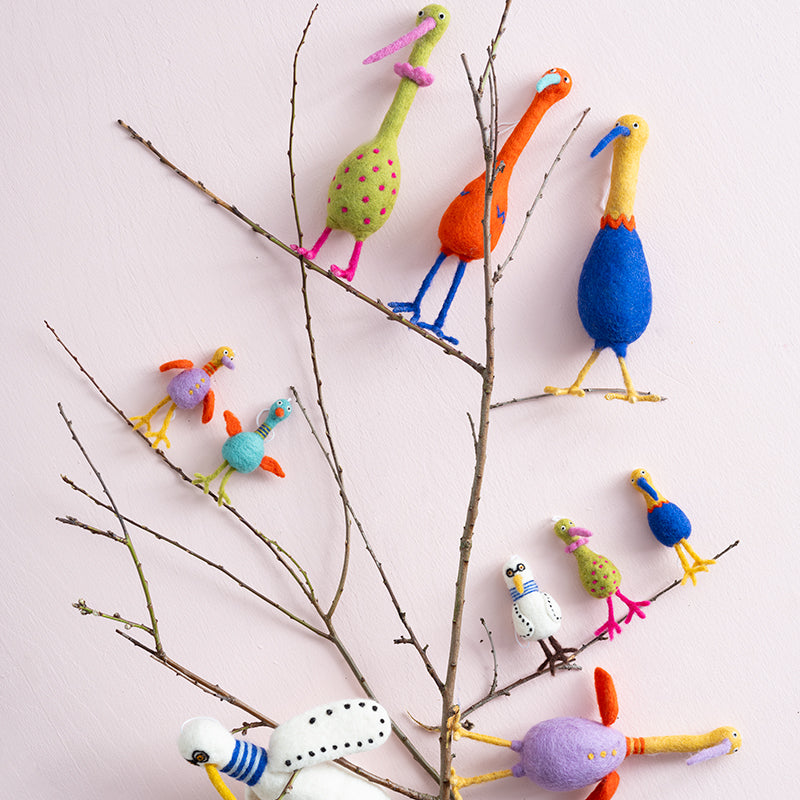 Aveva Funky Bird – Lilac (L) – Handgemaakt Decoratief Vilten Vogeltje