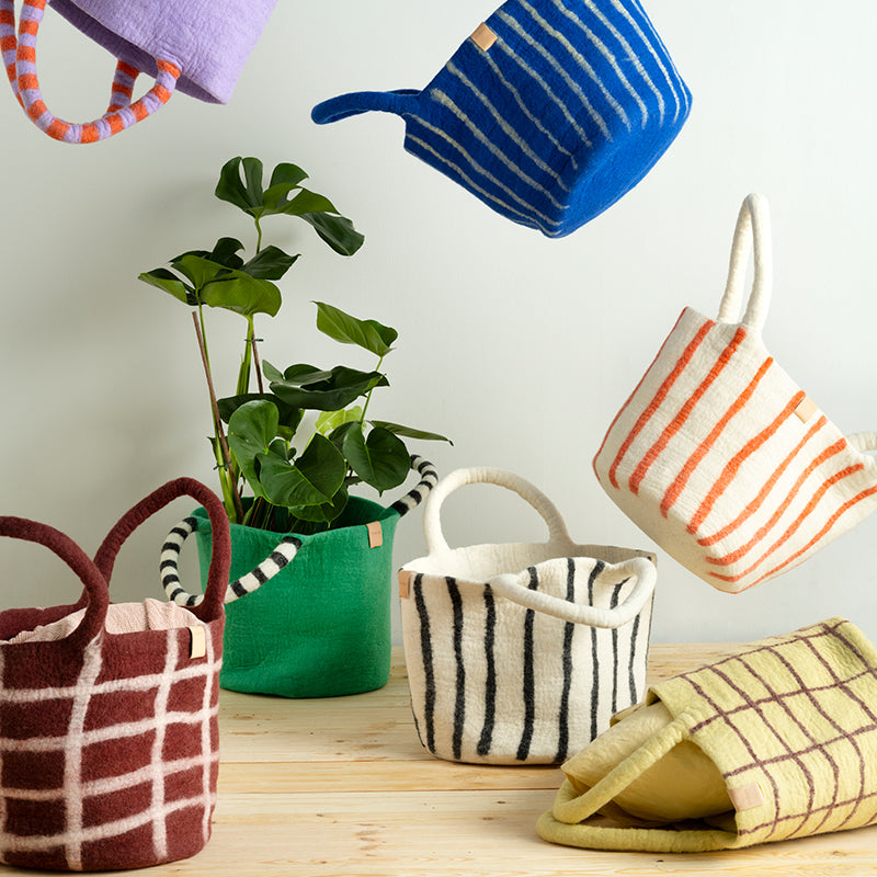 Aveva Wool Basket Large – Dusty Blue Stripes
