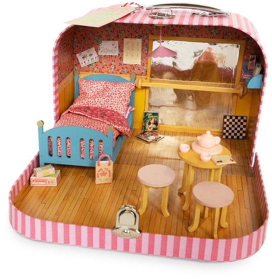 Muizenhuis koffer: balletkamer