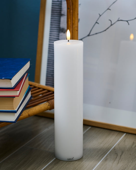 Sirius Sille oplaadbare kaars Pillar, Ø7,5 x 30 cm, wit
